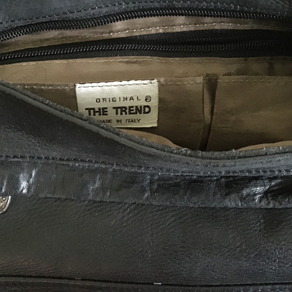 Vintage leather purse